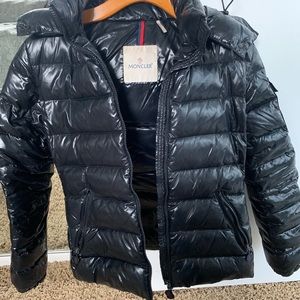 AUTHENTIC MONCLER Black Shiny Bady Jacket size 1